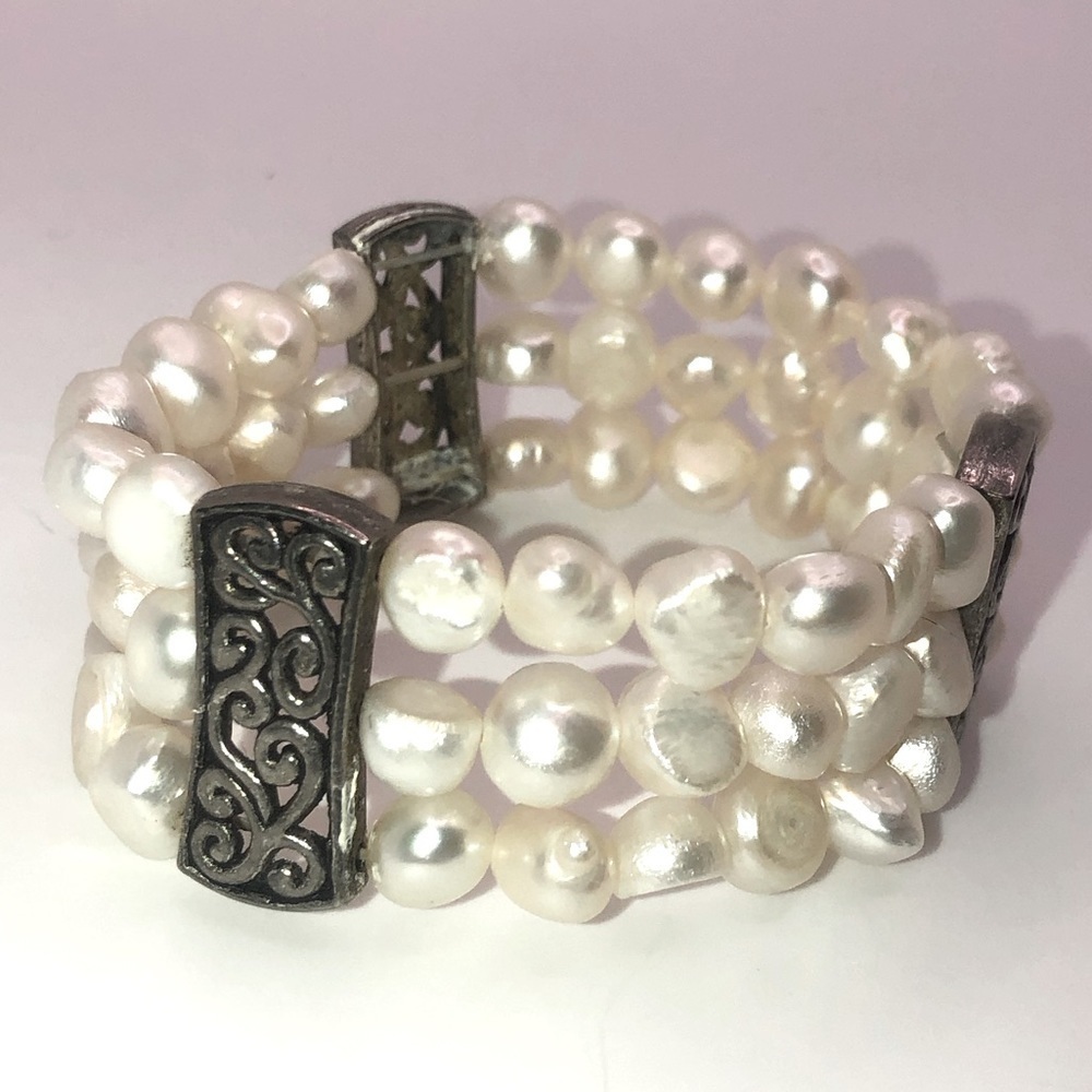 REAL Freshwater Pearl 3 Row Silver Tone Accented Stretch bracelet OS Fits Most